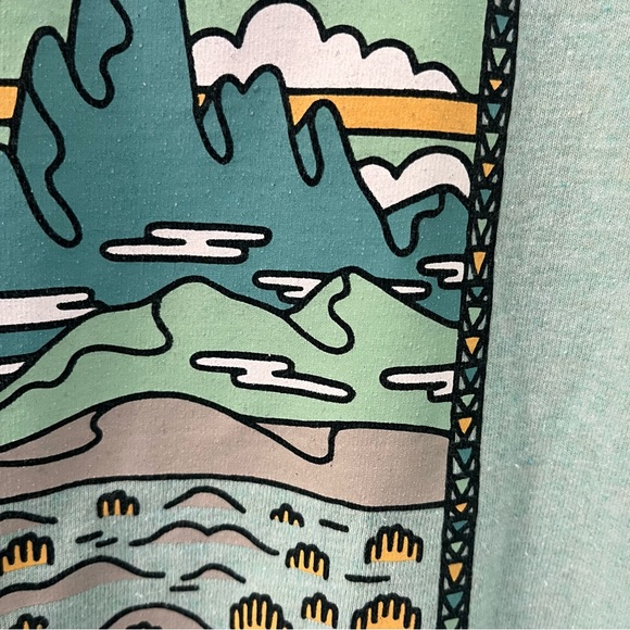 Patagonia Summit Road Seafoam Green Long-sleeve Graphic T-shirt | Mens XXL - Picture 6 of 12